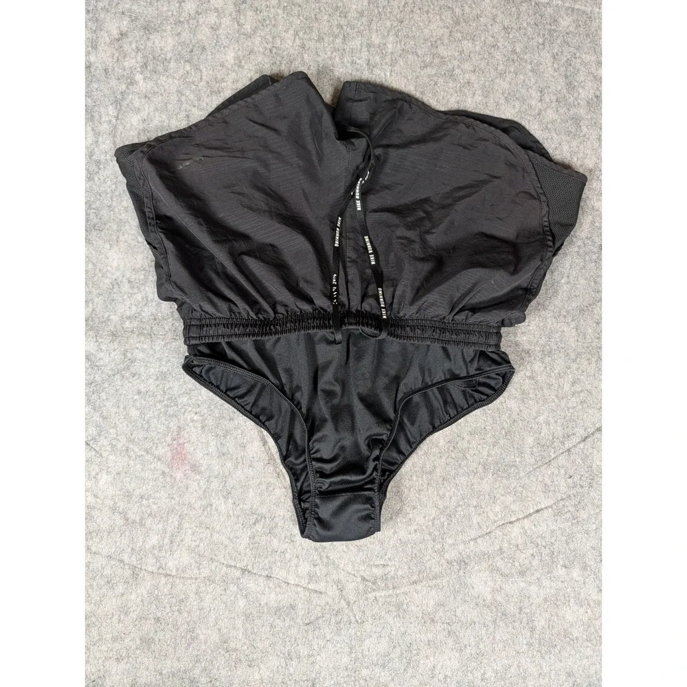 Nike Dri-FIT Women Black Running‎ Shorts Zipper Pocket Mesh Panels Sporty Active